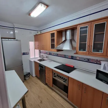 Holidays2malaga 2 Bedroom Armengual De La Mota Close Shopping Center Apartment *
