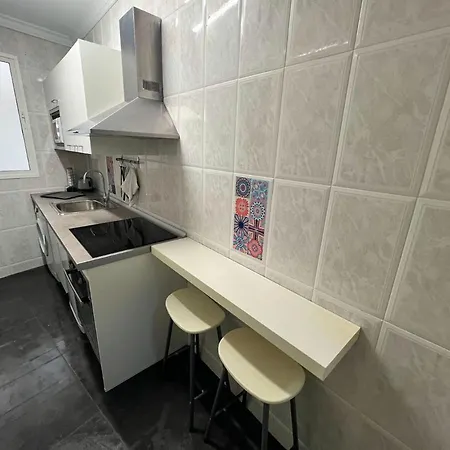 Holidays2malaga 2 Bedroom Armengual De La Mota Close Shopping Center Apartament Malaga