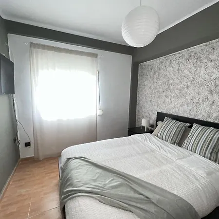 Apartament Holidays2malaga 2 Bedroom Armengual De La Mota Close Shopping Center